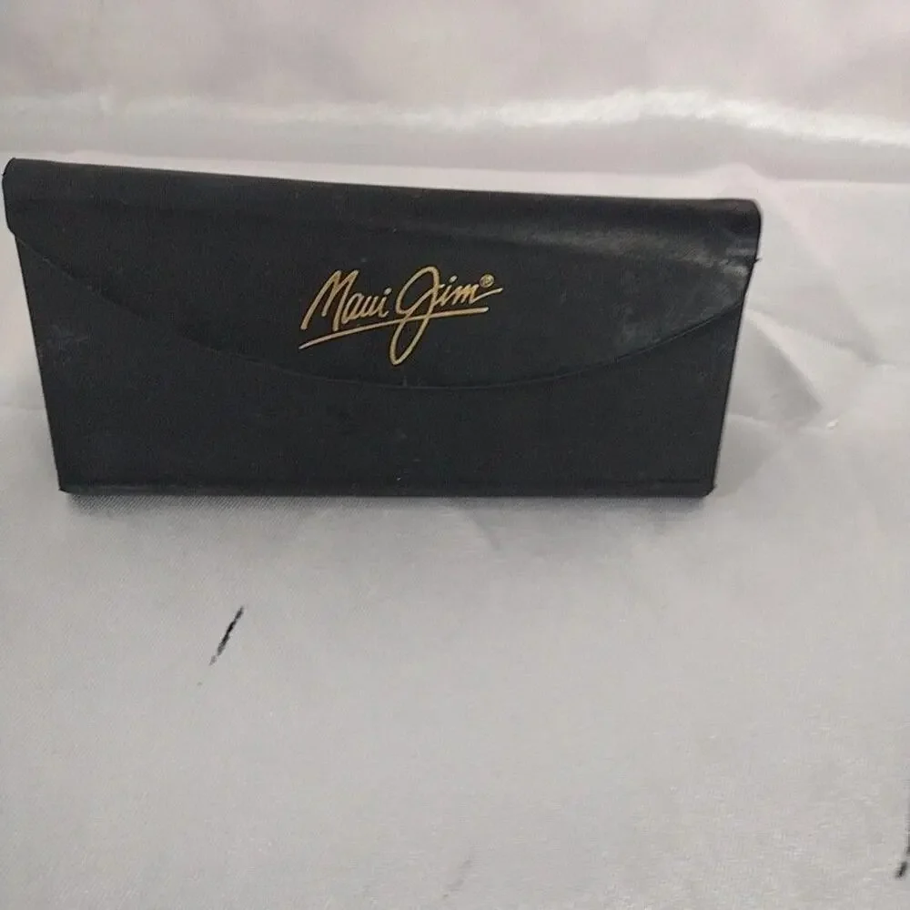 Maui Jim Sunglasses Case Mens One Size Black Triangular Magnetic Hard Holder